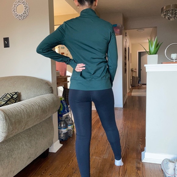 Lolë Full Zip Athletic Jacket - Picture 6 of 7